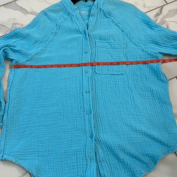 Aerie Button down top - Picture 7 of 9